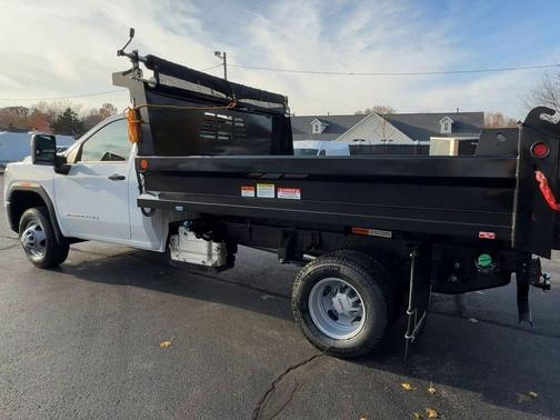 2026 GMC Sierra 3500 Pro