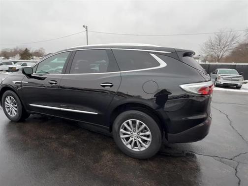 2024 Buick Enclave Essence