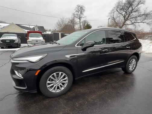 2024 Buick Enclave Essence
