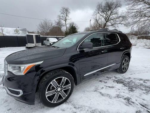 2017 GMC Acadia Denali