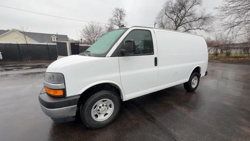 2024 Chevrolet Express 2500 Work Van