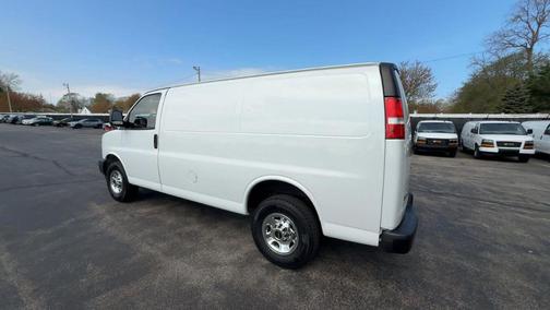 2023 GMC Savana 2500 Work Van