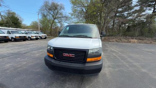 2023 GMC Savana 2500 Work Van