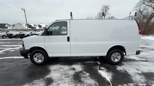 2023 GMC Savana 2500 Work Van