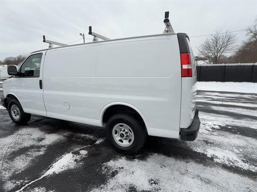 2023 GMC Savana 2500 Work Van