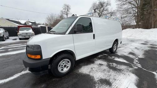 2023 GMC Savana 2500 Work Van