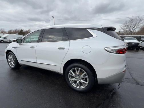 2023 Buick Enclave Premium