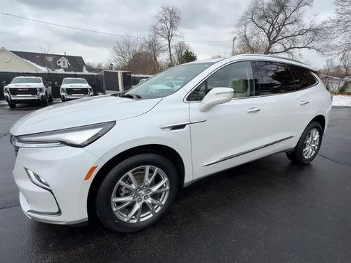 2023 Buick Enclave Premium