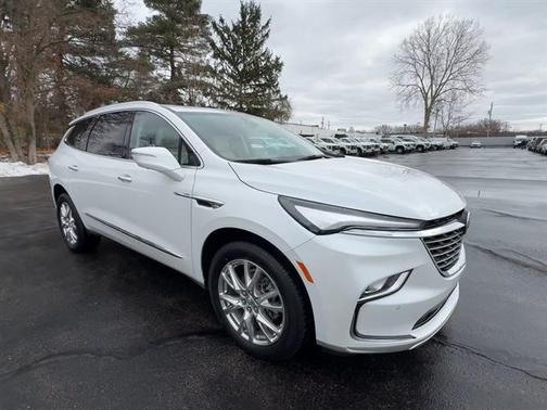2023 Buick Enclave Premium