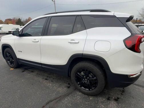 2022 GMC Terrain AT4