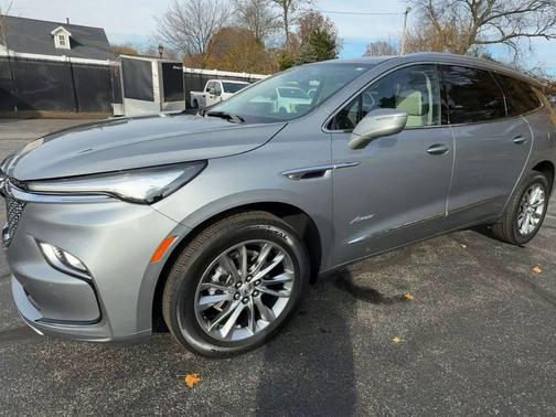 2024 Buick Enclave Avenir