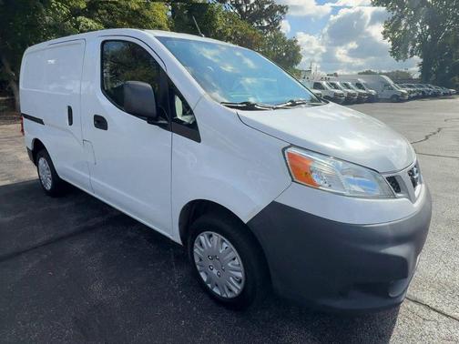 2015 Nissan NV200 S