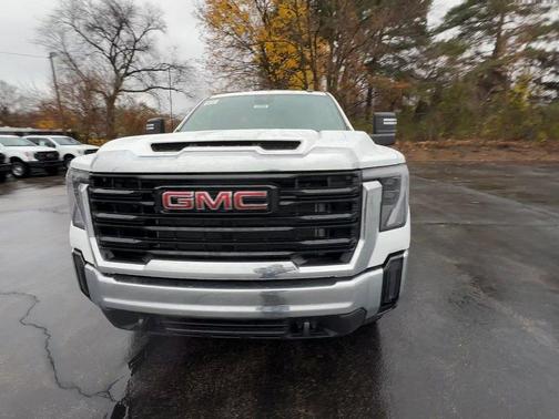 2026 GMC Sierra 2500 Pro
