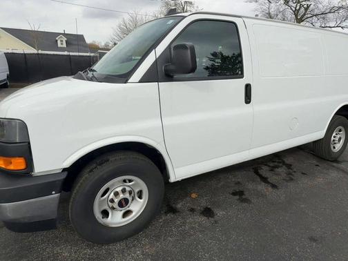 2024 GMC Savana 2500 Work Van