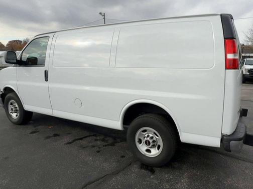 2024 GMC Savana 2500 Work Van