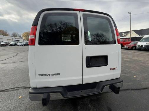 2024 GMC Savana 2500 Work Van