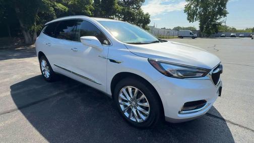 2021 Buick Enclave Essence