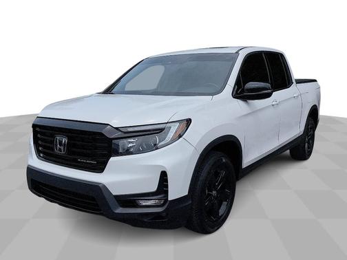 White 2023 Honda Ridgeline Black Edition