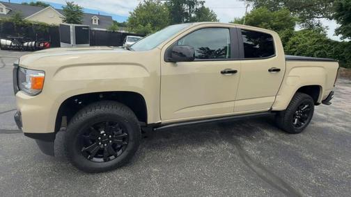 2022 GMC Canyon AT4