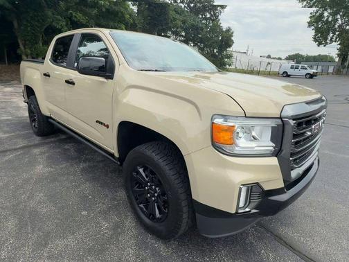 2022 GMC Canyon AT4