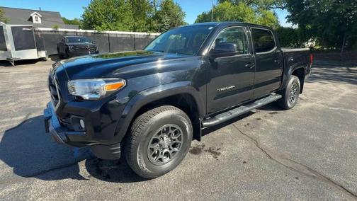 2018 Toyota Tacoma SR