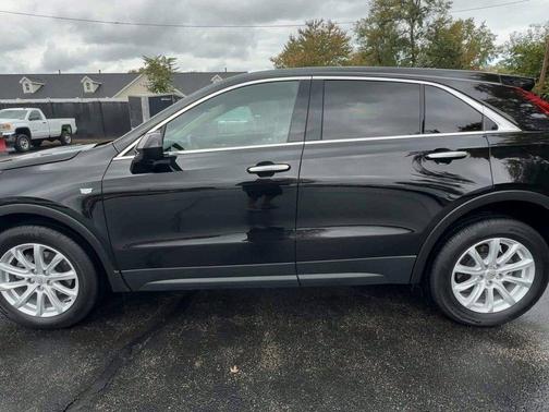 2023 Cadillac XT4 Luxury
