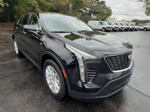 2023 Cadillac XT4 Luxury