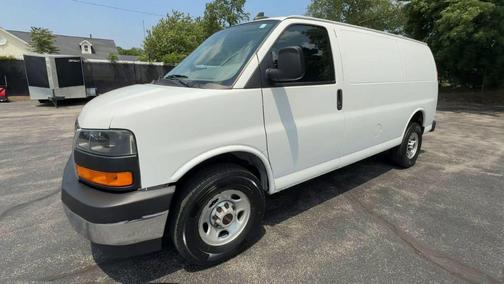 2022 GMC Savana 2500 Work Van