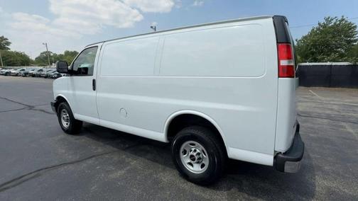 2022 GMC Savana 2500 Work Van
