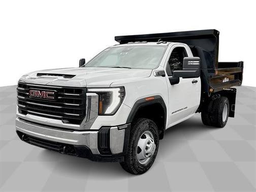 2026 GMC Sierra 3500 Pro