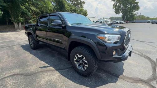 2018 Toyota Tacoma SR