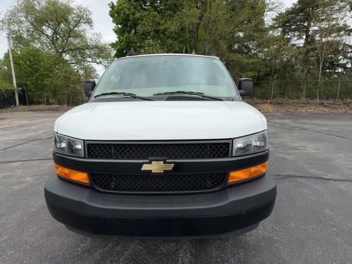 2023 Chevrolet Express 2500 Work Van