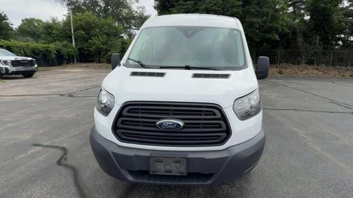 2018 Ford Transit-250 148 WB Medium Roof Cargo