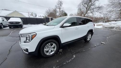 2022 GMC Terrain SLE