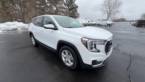 2022 GMC Terrain SLE