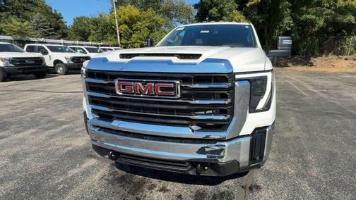 2026 GMC Sierra 2500 SLE
