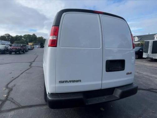 2019 GMC Savana 2500 Work Van