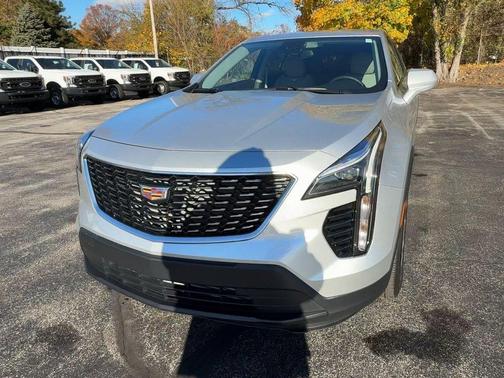2022 Cadillac XT4 Luxury