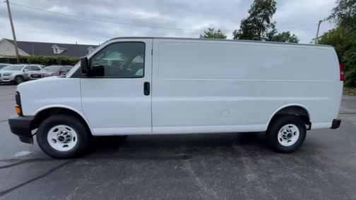 2017 GMC Savana 2500 Work Van