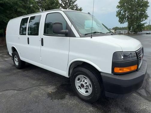 2023 GMC Savana 2500 Work Van