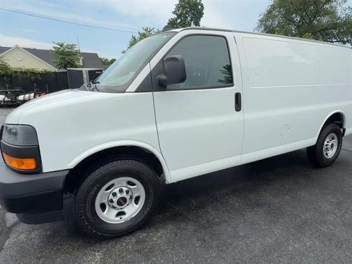 2023 GMC Savana 2500 Work Van