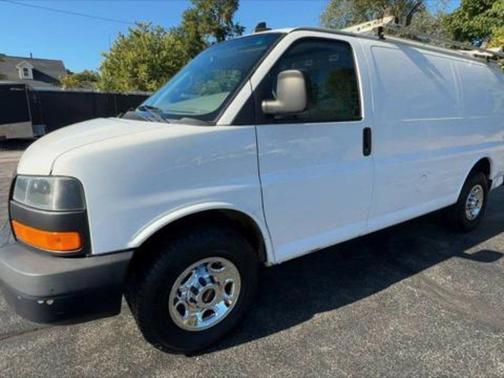 2020 GMC Savana 2500 Work Van
