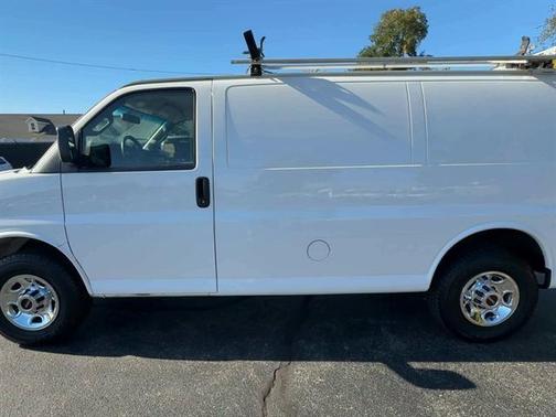 2020 GMC Savana 2500 Work Van