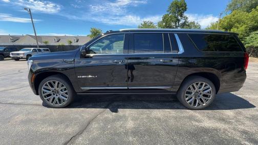 Black 2026 GMC Yukon XL Denali Ultimate