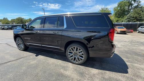 Black 2026 GMC Yukon XL Denali Ultimate
