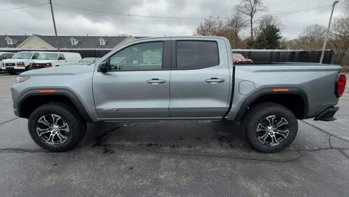 2025 GMC Canyon AT4