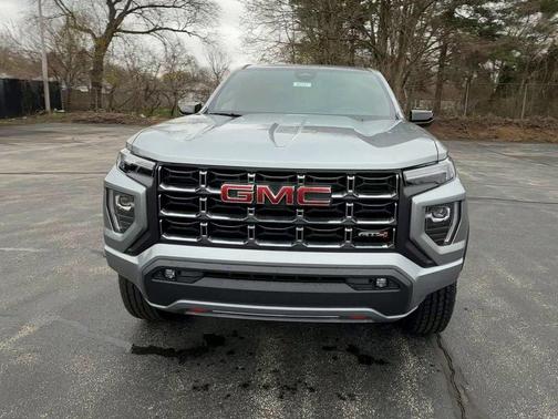 2025 GMC Canyon AT4