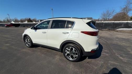 2022 Kia Sportage EX