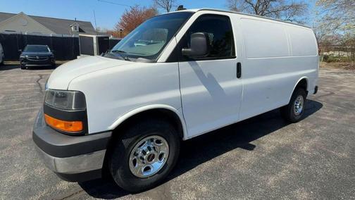 2022 GMC Savana 2500 Work Van