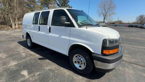 2022 GMC Savana 2500 Work Van